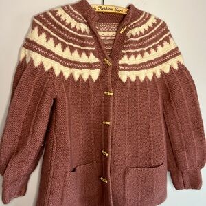 Cozy Knit Cardigan with Nordic Pattern in dusty rose